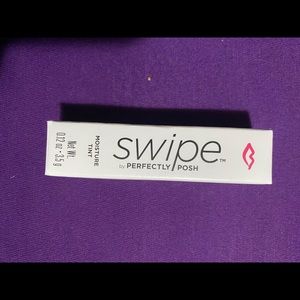 Perfectly Posh - Swipe Lip Tint (Bite)